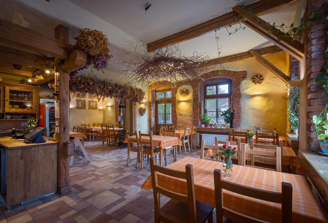 Gosciniec Pod Lipa Bed and Breakfast Szklarska Poręba Bed & Breakfast