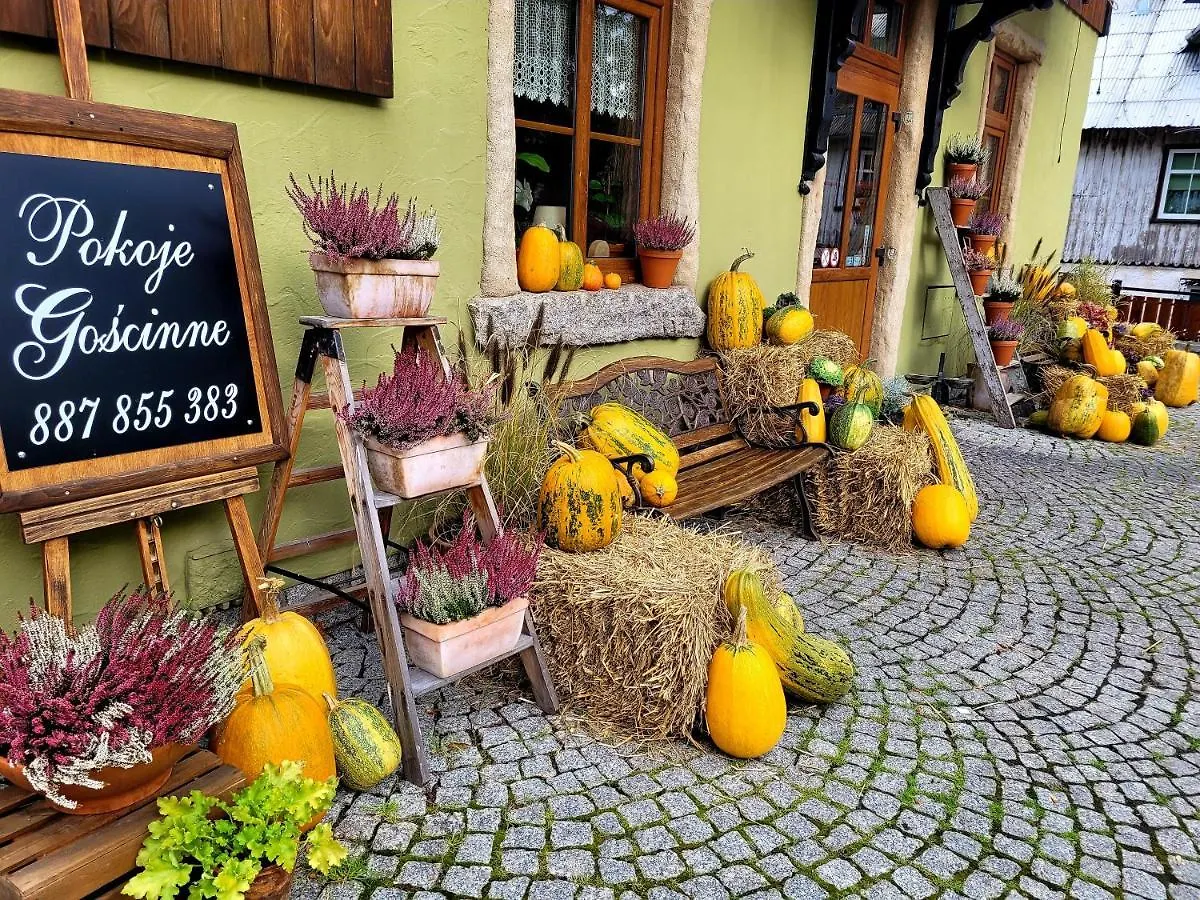 Gosciniec Pod Lipa Bed and Breakfast Szklarska Poręba 0*,  Polen