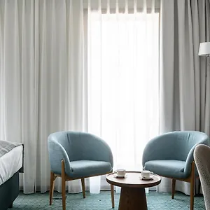Rentplanet - Centrum Aparthotel Breslau