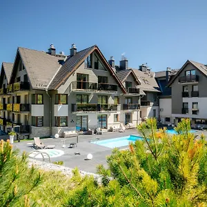 Czarny Kamien & Aparthotel